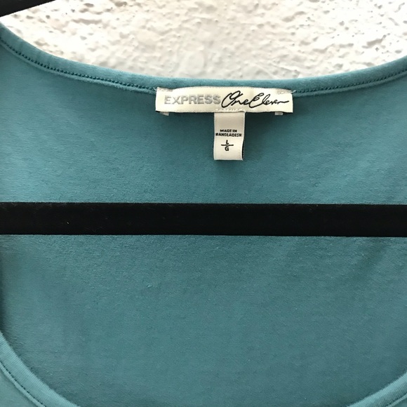 Top - Picture 3 of 3